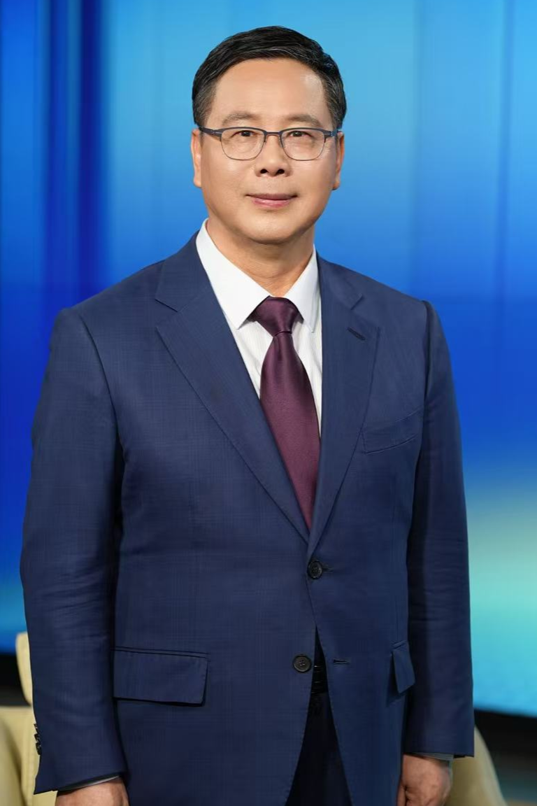 冯俊.jpg